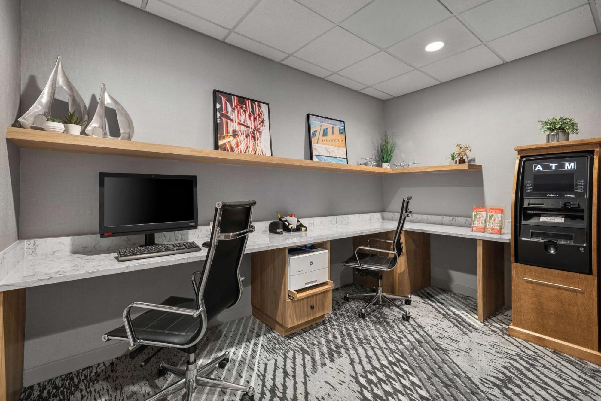 Homewood Suites By Hilton San Diego Airport-Liberty Station Dış mekan fotoğraf