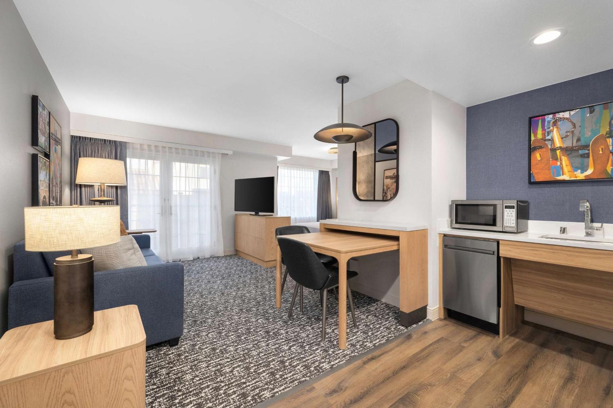 Homewood Suites By Hilton San Diego Airport-Liberty Station Dış mekan fotoğraf