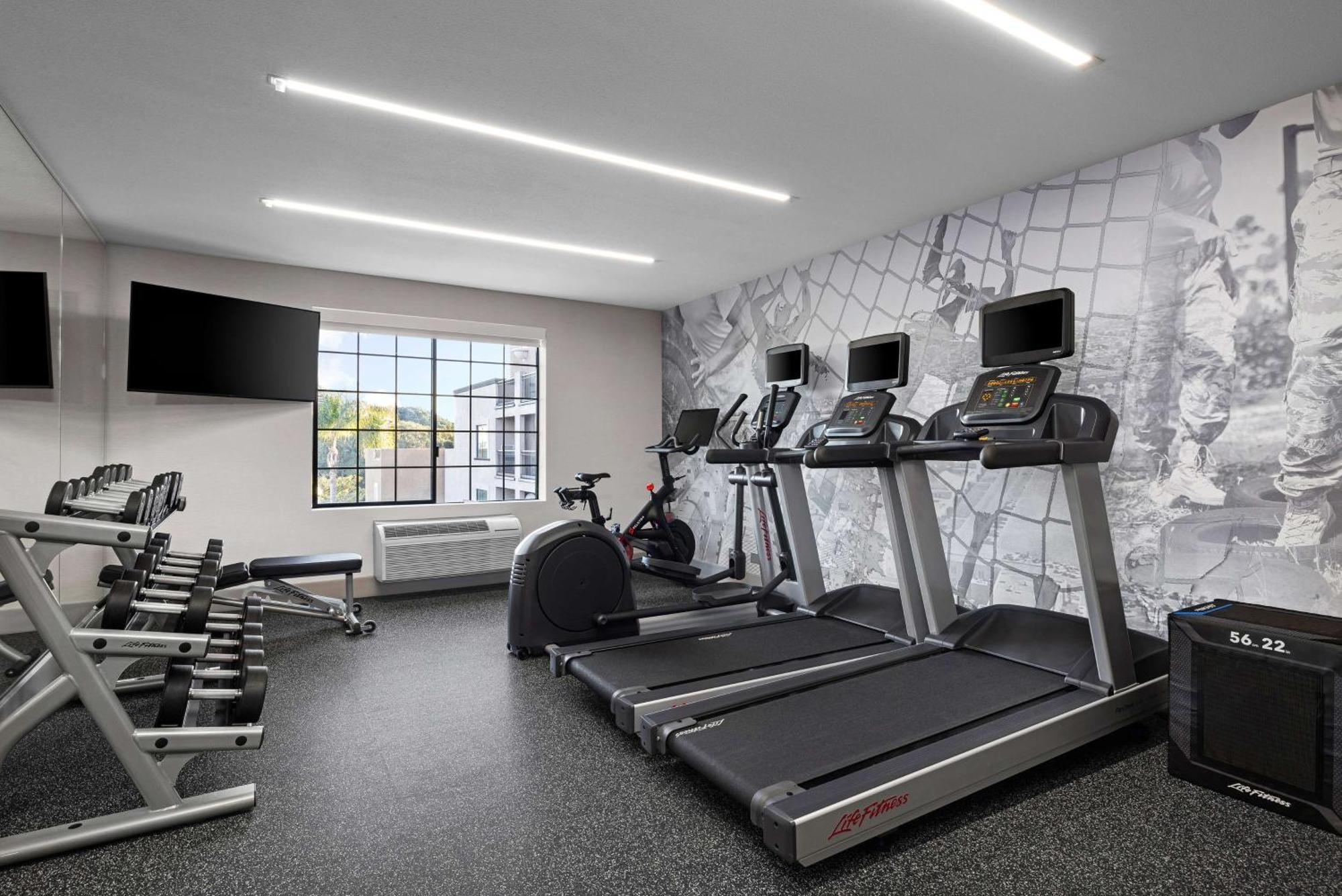 Homewood Suites By Hilton San Diego Airport-Liberty Station Dış mekan fotoğraf